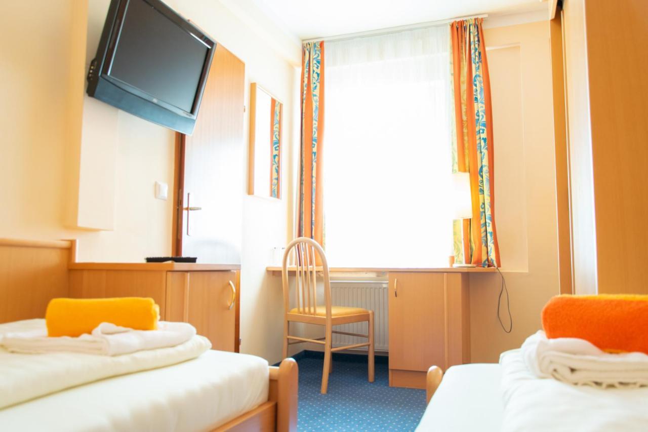 Strandhotel Burgstaller Feld am See Luaran gambar