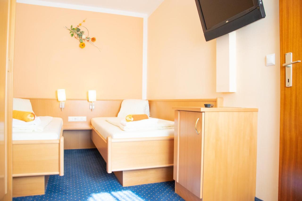 Strandhotel Burgstaller Feld am See Luaran gambar
