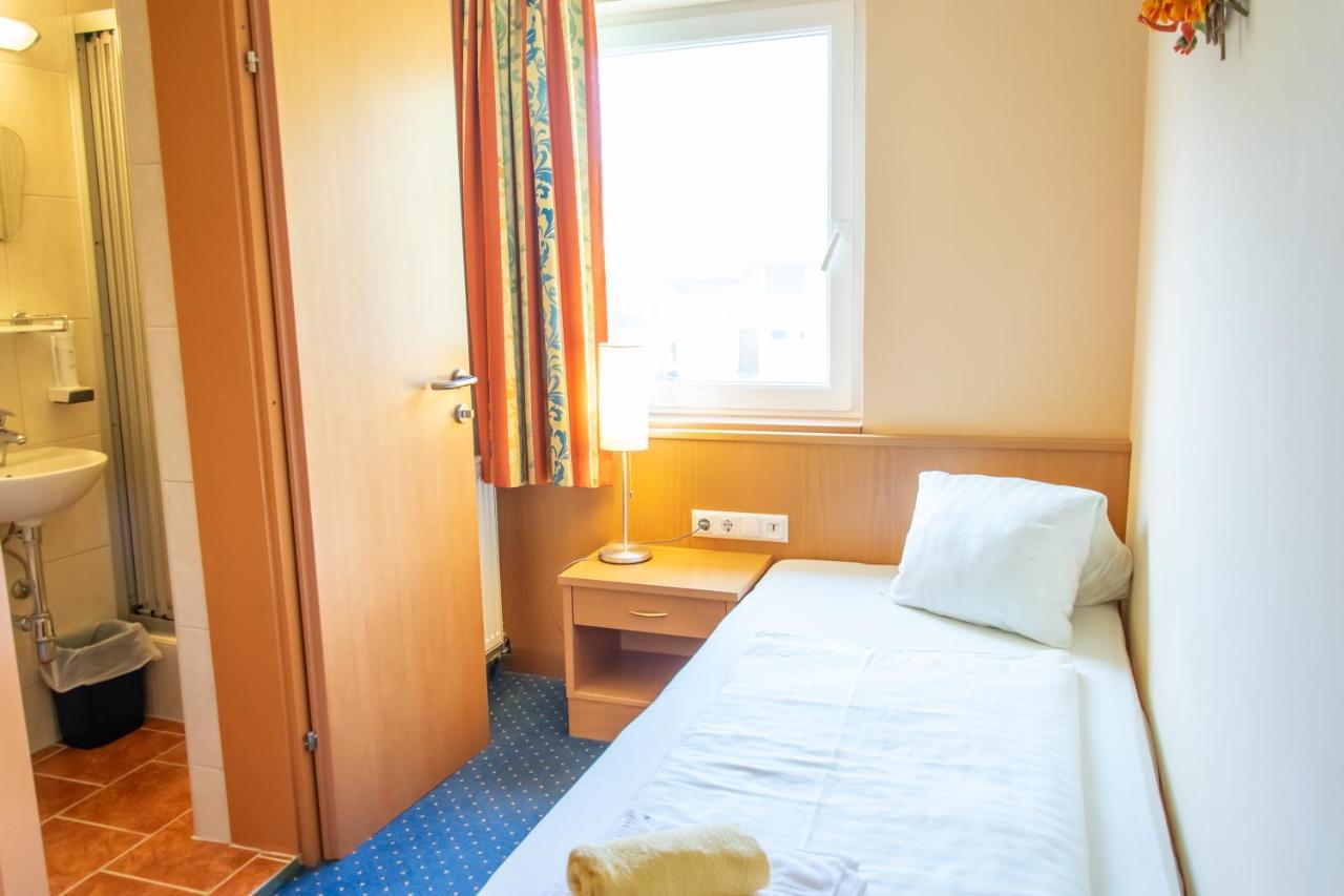 Strandhotel Burgstaller Feld am See Luaran gambar